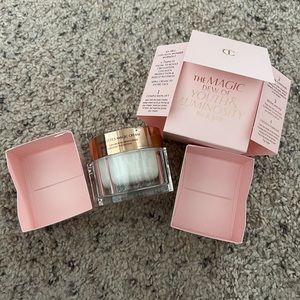 Charlotte Tilbury Magic Cream Moisturizer with Hyaluronic Acid